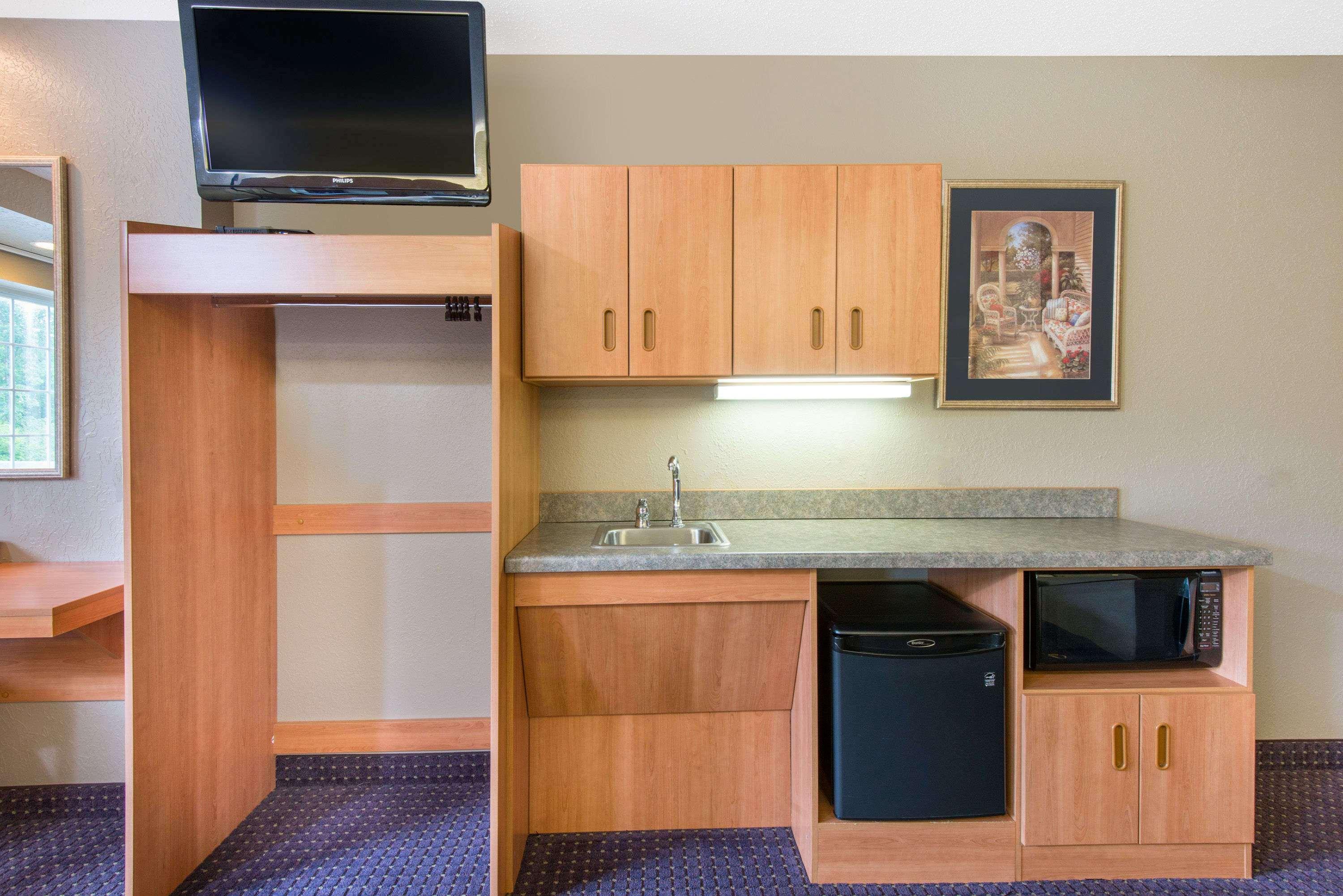 Microtel Inn & Suites By Wyndham Hazelton/Bruceton Mills Zewnętrze zdjęcie