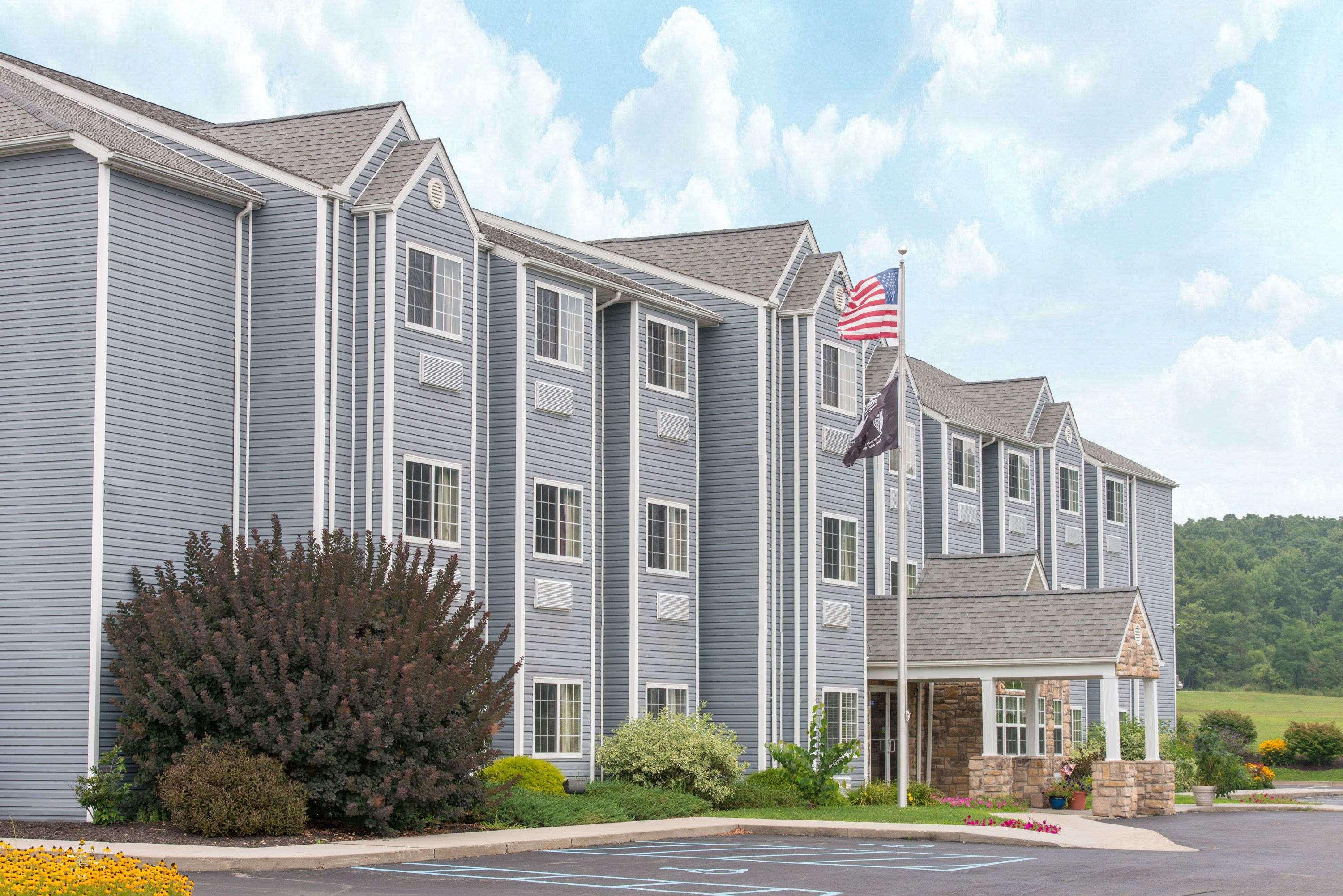 Microtel Inn & Suites By Wyndham Hazelton/Bruceton Mills Zewnętrze zdjęcie